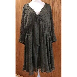 A Beautiful Soul Anthropologie Women's Green Dress Size B (18-20)